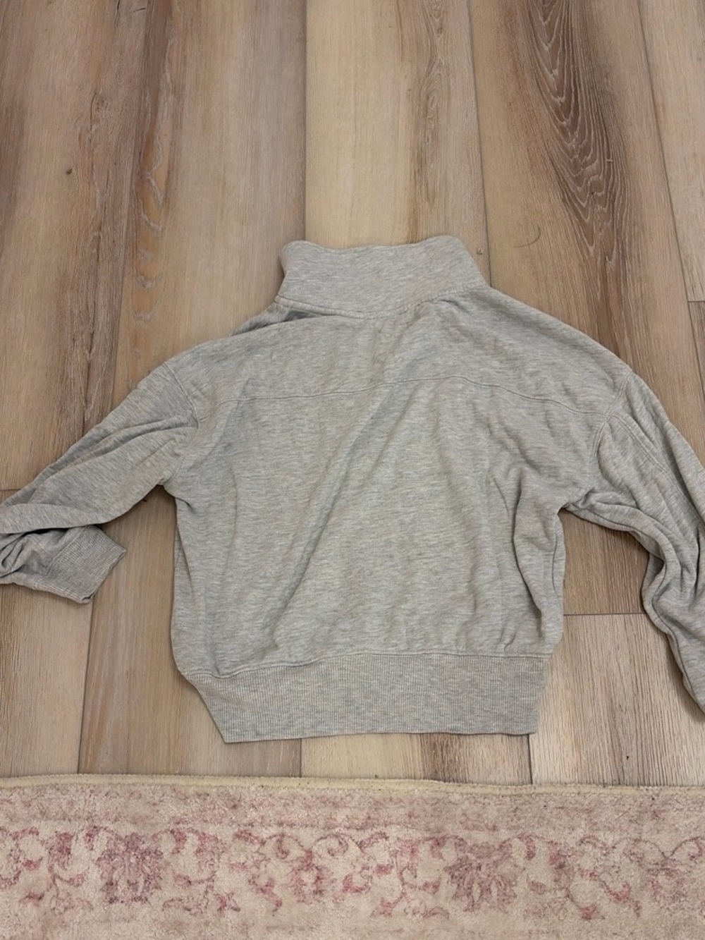 Grey pullover - Picture 2 of 2